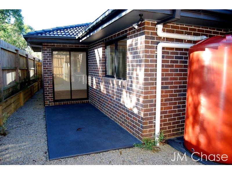 2/1 Purches Street, Mitcham VIC 3132