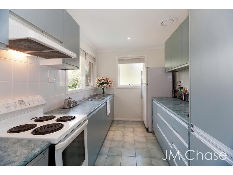 4 Chadwick Place, Vermont South VIC 3133