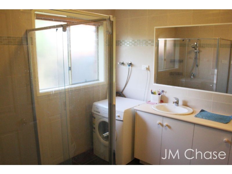 2 Maldon Terrace, Forest Hill VIC 3131