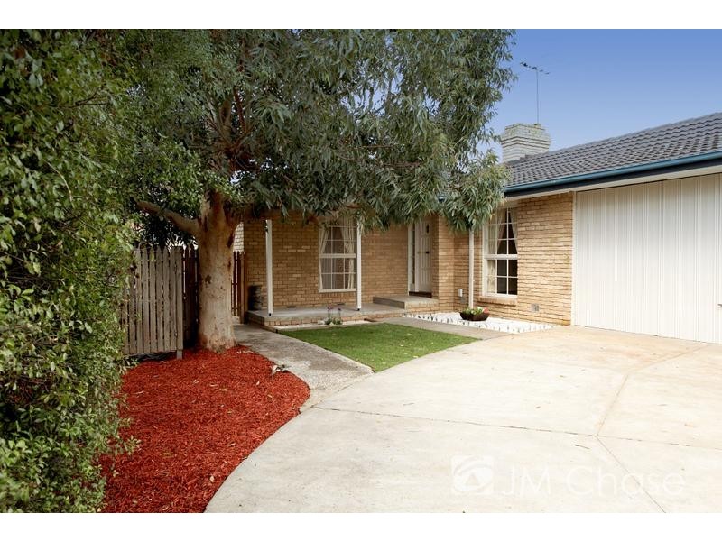 8 Shearers Court, Vermont South VIC 3133