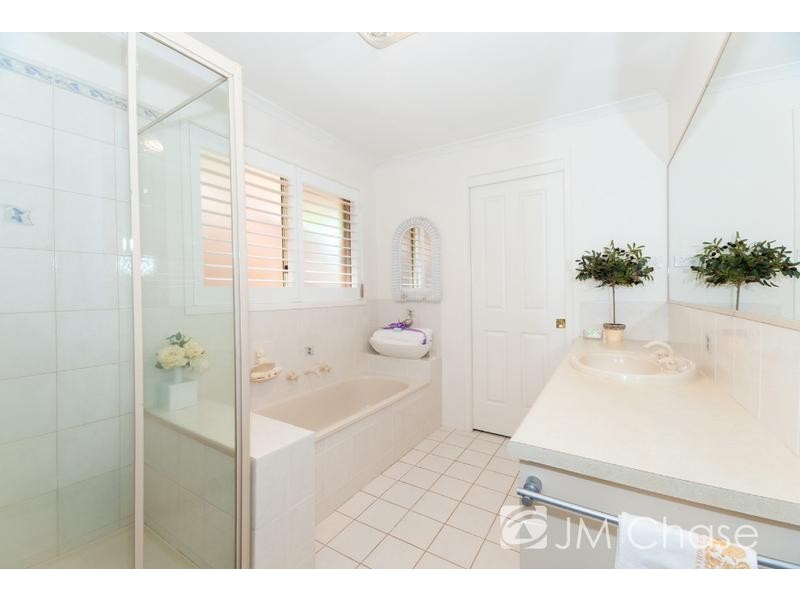 28 Sandon Circuit, Forest Hill VIC 3131