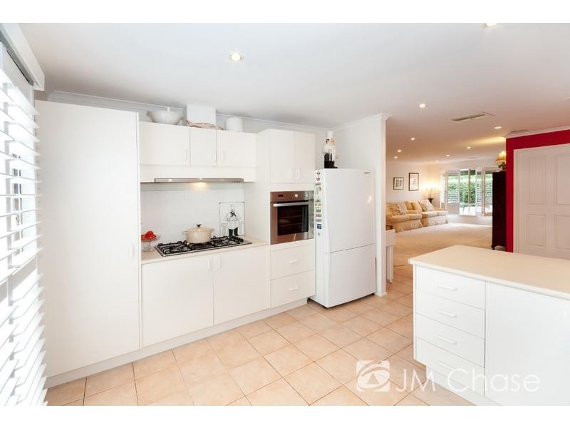 28 Sandon Circuit, Forest Hill VIC 3131