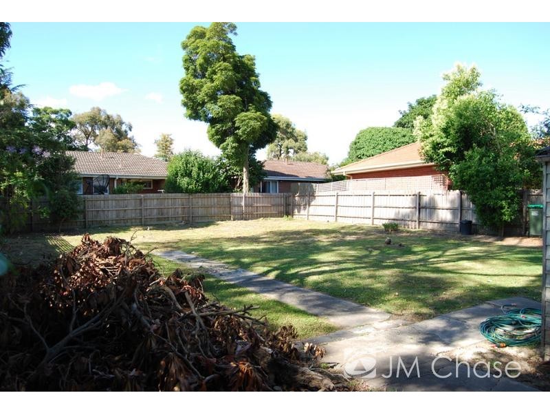 2/1 East India Avenue, Nunawading VIC 3131