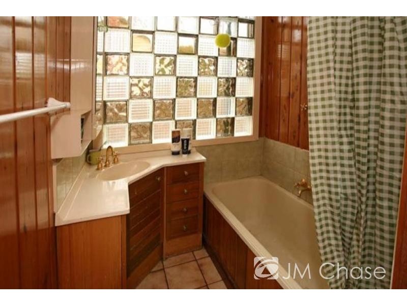 13 Churchill Street, Ringwood VIC 3134