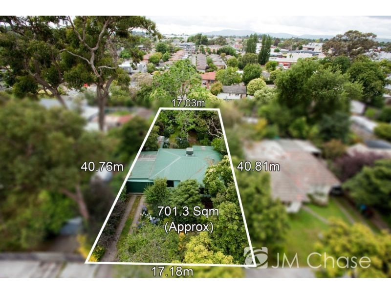 28 Burwood Avenue, Ringwood VIC 3134