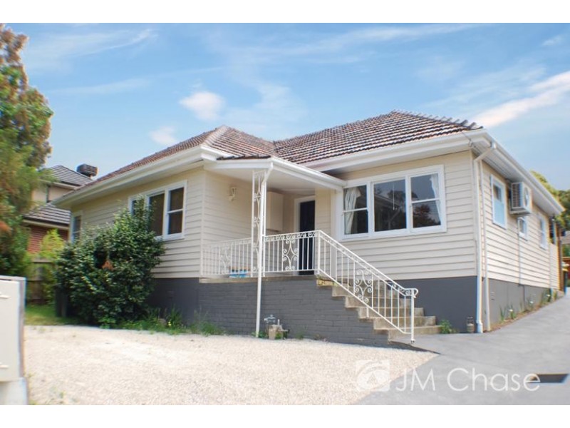 8 Percy Street, Mitcham VIC 3132