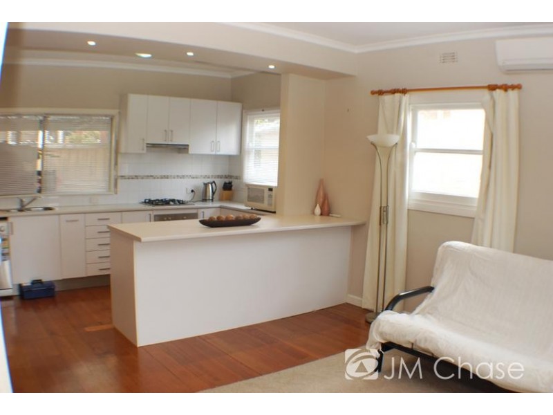 8 Percy Street, Mitcham VIC 3132