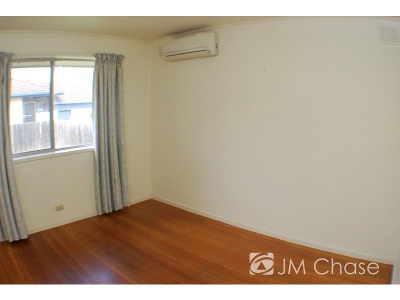 2/14 McClares Road, Vermont VIC 3133