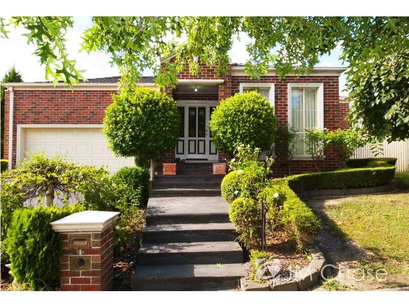32 Westminster Close, Blackburn South VIC 3130