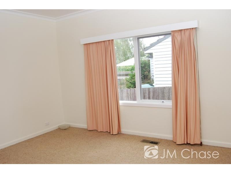 20 Clanbrae Avenue, Burwood VIC 3125