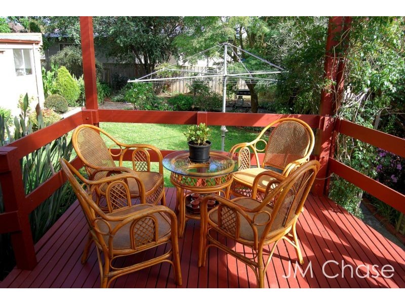 10 Inglewood Avenue, Forest Hill VIC 3131