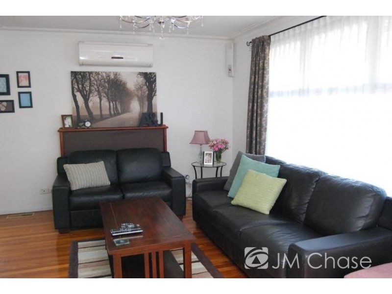 15 Wilkinson Street, Burwood East VIC 3151