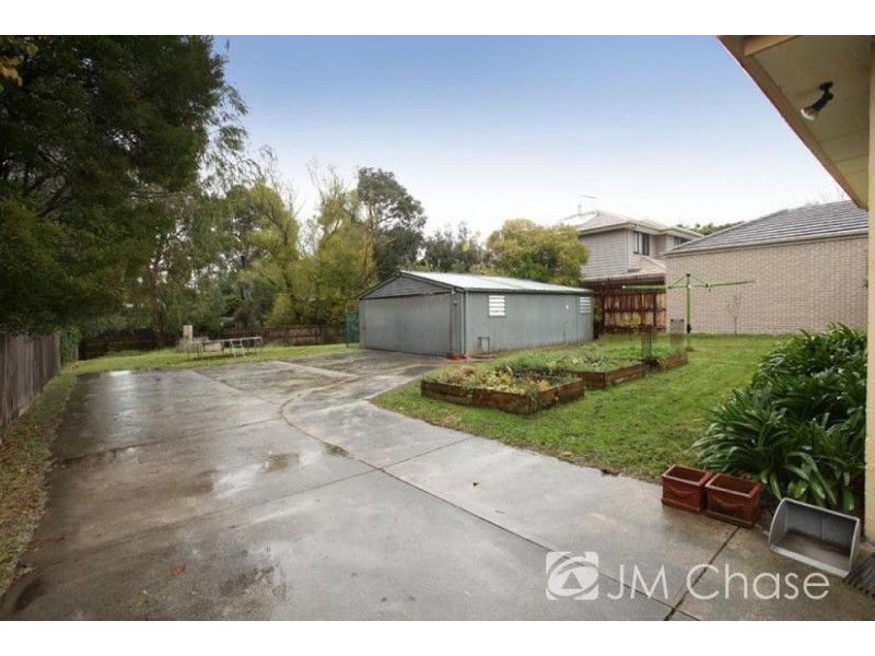 12 Fitzgerald Street, Ringwood East VIC 3135