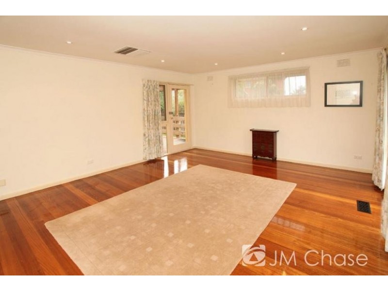 12 Fitzgerald Street, Ringwood East VIC 3135