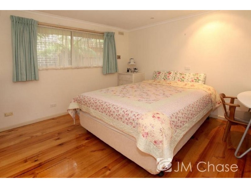 12 Fitzgerald Street, Ringwood East VIC 3135