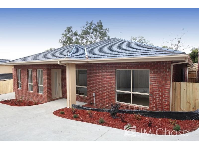 2/11 View Road, Vermont VIC 3133