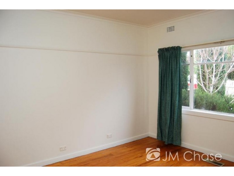 19 Koroit Street, Nunawading VIC 3131