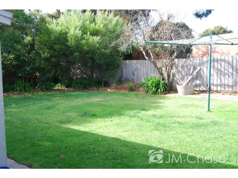 19 Koroit Street, Nunawading VIC 3131