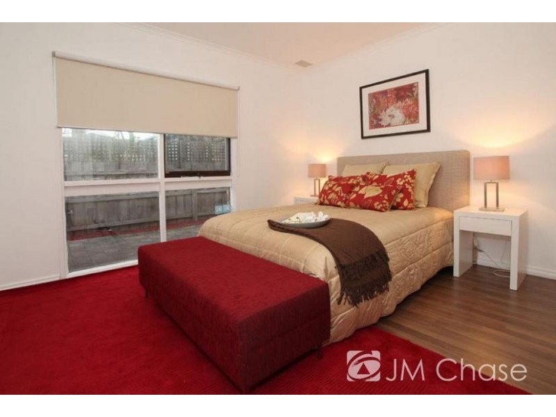 2/85 Clyde Street, Box Hill North VIC 3129