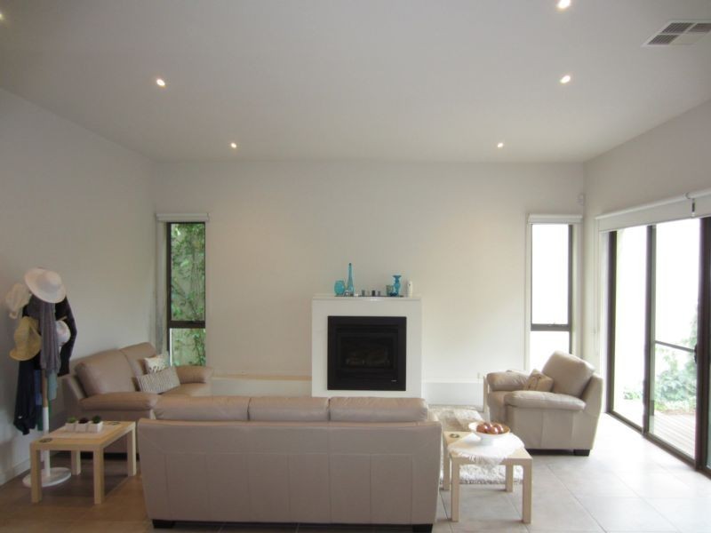 5 Magnolia Drive, Forest Hill VIC 3131