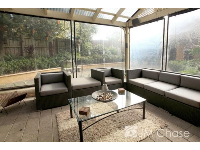 38 Pioneer Close, Vermont South VIC 3133