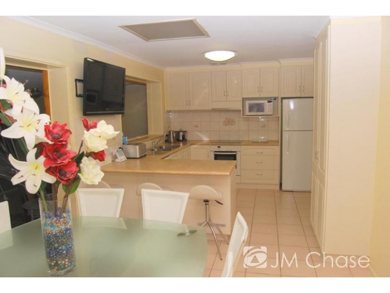 115 Outlook Drive, Dandenong North VIC 3175