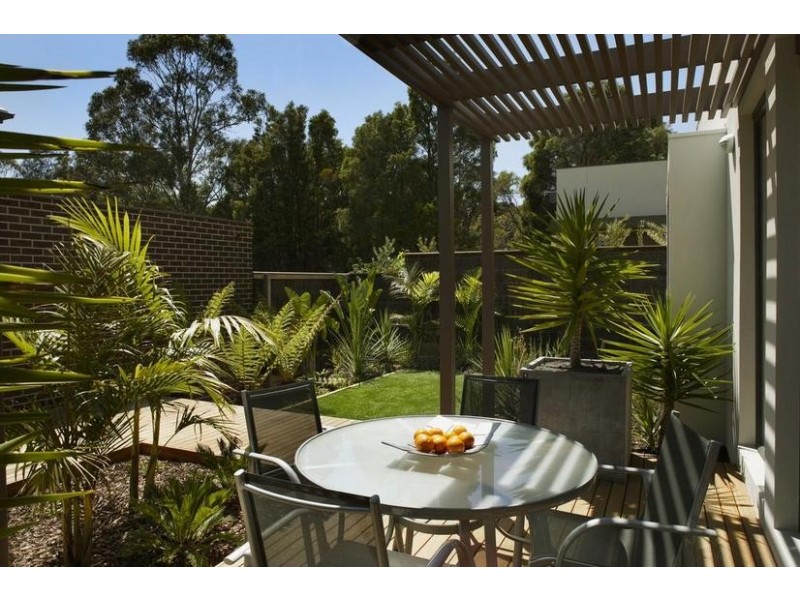 3 Magnolia Drive, Forest Hill VIC 3131