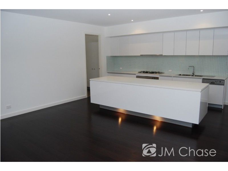 5 Elmington Avenue, Forest Hill VIC 3131