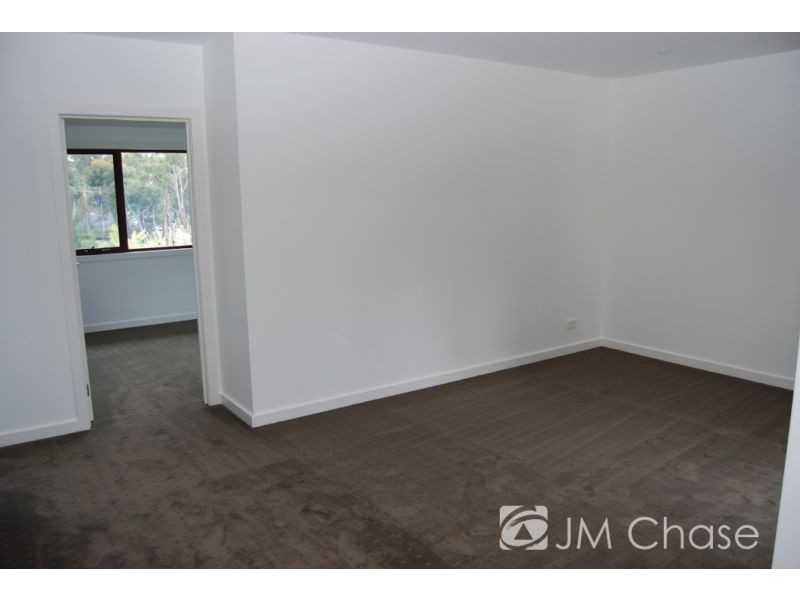 5 Elmington Avenue, Forest Hill VIC 3131