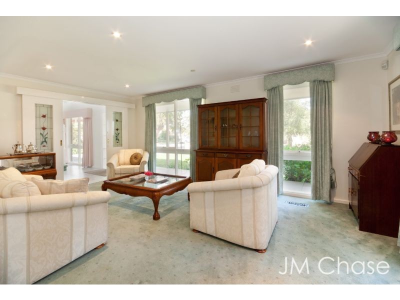 4 Chadwick Place, Vermont South VIC 3133