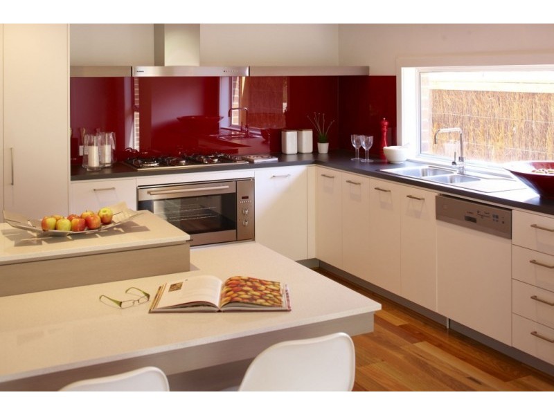 9 Elmington Ave, Forest Hill VIC 3131
