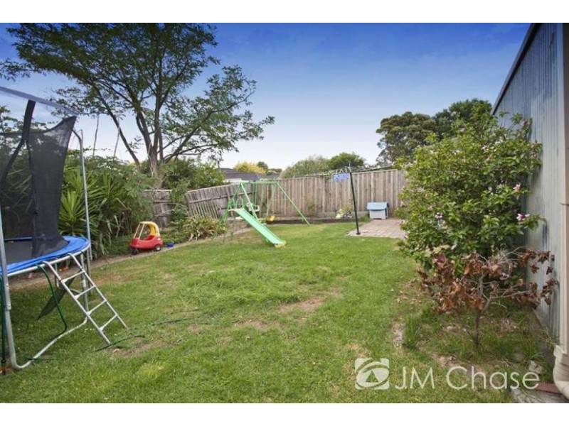 7 Range Road, Burwood East VIC 3151