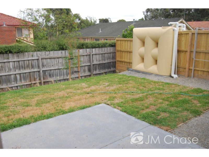 10/12 Irvine Street, Mitcham VIC 3132