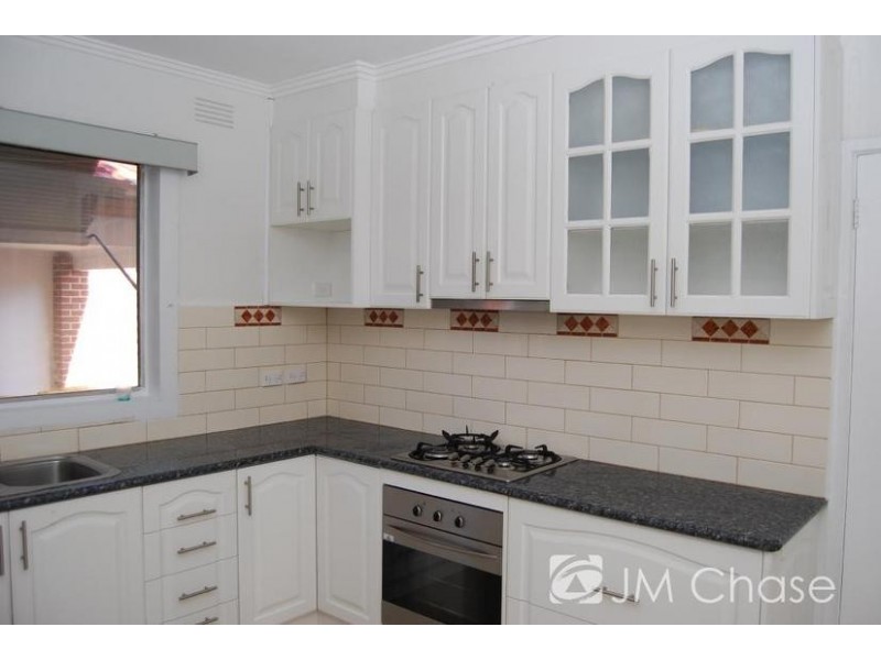 1 Romoly Drive, Forest Hill VIC 3131