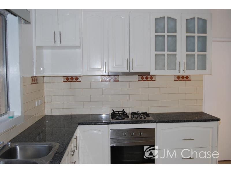 1 Romoly Drive, Forest Hill VIC 3131