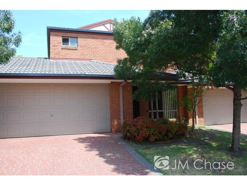7 Bottle Bend, Forest Hill VIC 3131