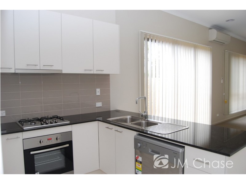 22/12 Irvine Street, Mitcham VIC 3132