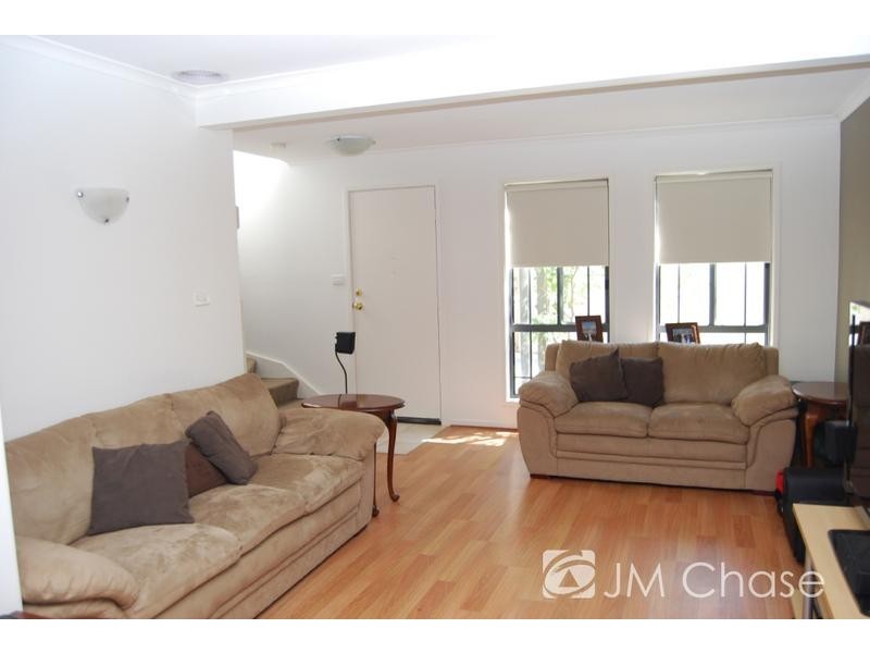 3/10 Houston Court, Box Hill South VIC 3128