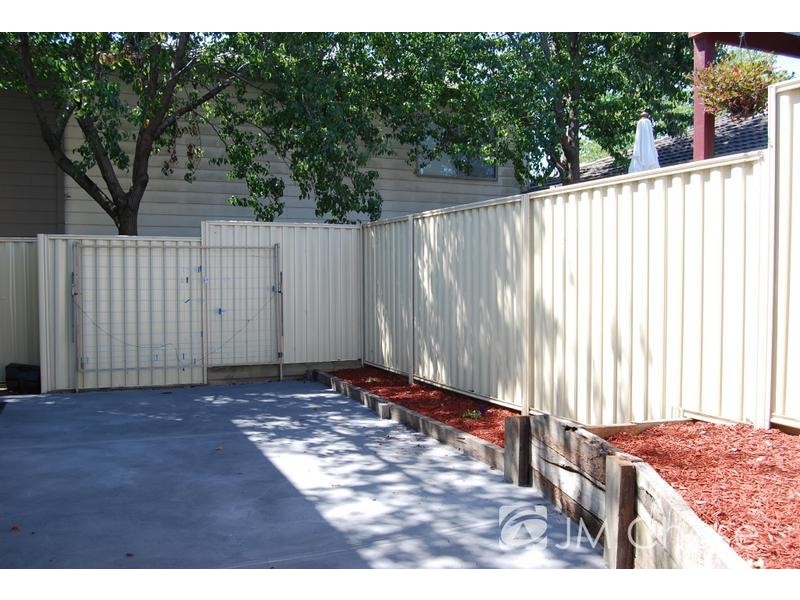 3/10 Houston Court, Box Hill South VIC 3128