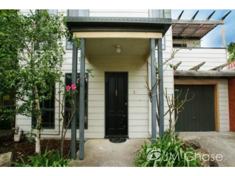 3/10 Houston Court, Box Hill South VIC 3128