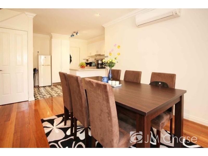 2A Tunstall Avenue, Nunawading VIC 3131