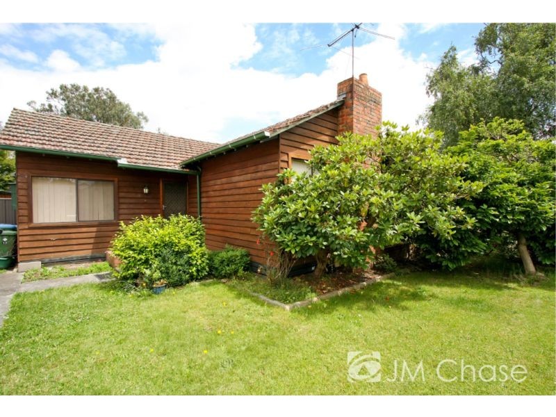 13 Churchill Street, Ringwood VIC 3134