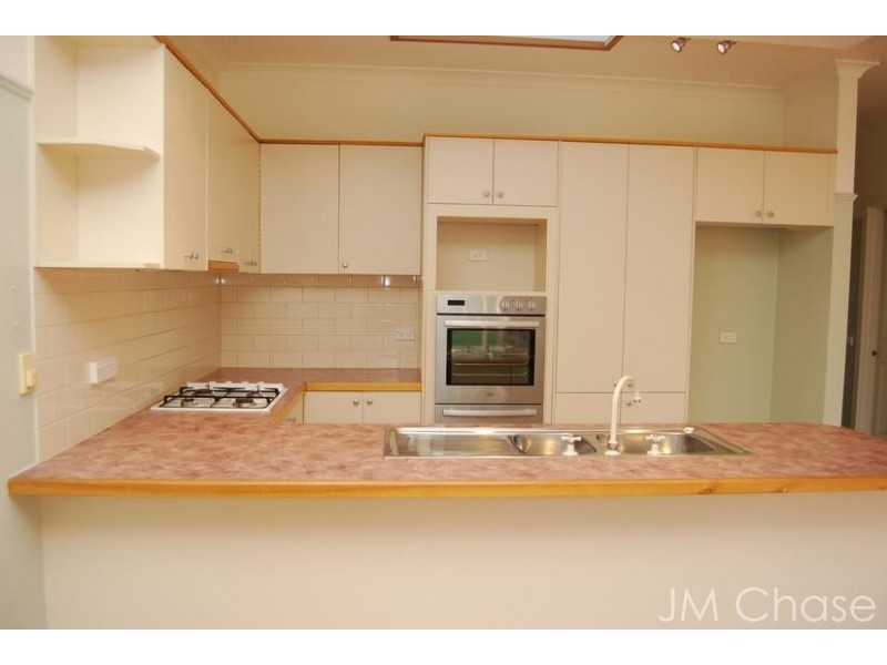 13 Candlebark Lane, Nunawading VIC 3131