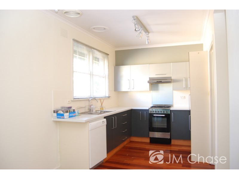 52 Parkmore Road, Forest Hill VIC 3131