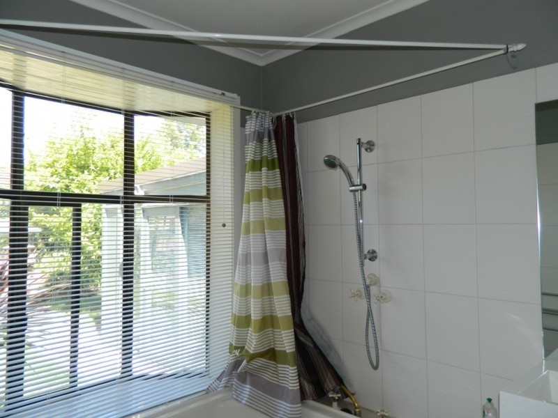 52 Parkmore Road, Forest Hill VIC 3131