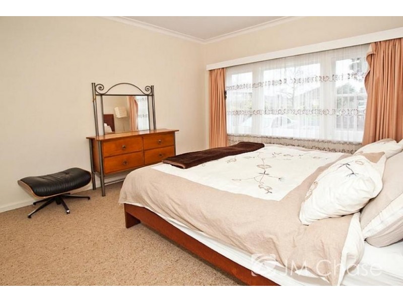 20 Clanbrae Avenue, Burwood VIC 3125