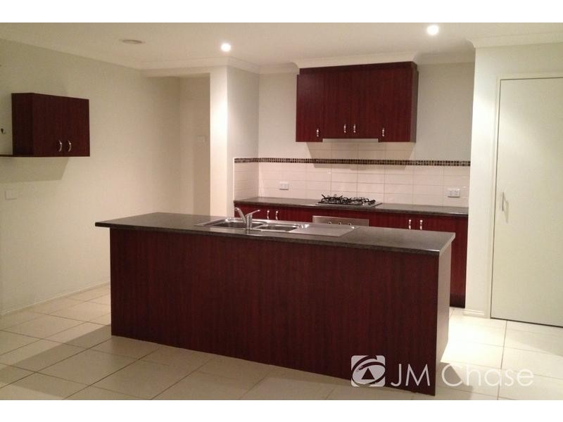 19 Nickson Close, Bayswater North VIC 3153