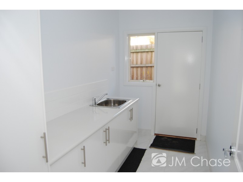 2/144 Burwood Highway, Burwood East VIC 3151