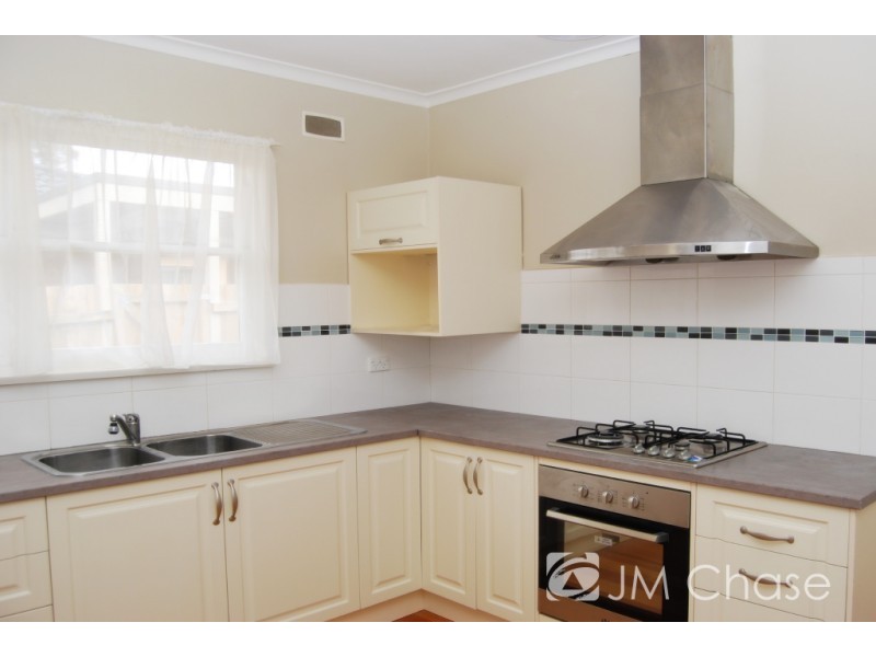 1/48 Romoly Drive, Forest Hill VIC 3131