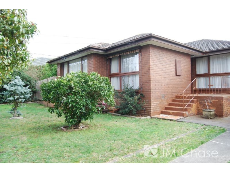 7 Wilkinson Street, Burwood East VIC 3151